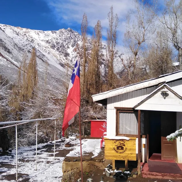 Hosteria Baños Morales