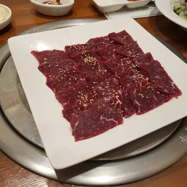 다정참숯식육식당