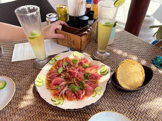 Tortuga Bar at Hacienda Del Mar