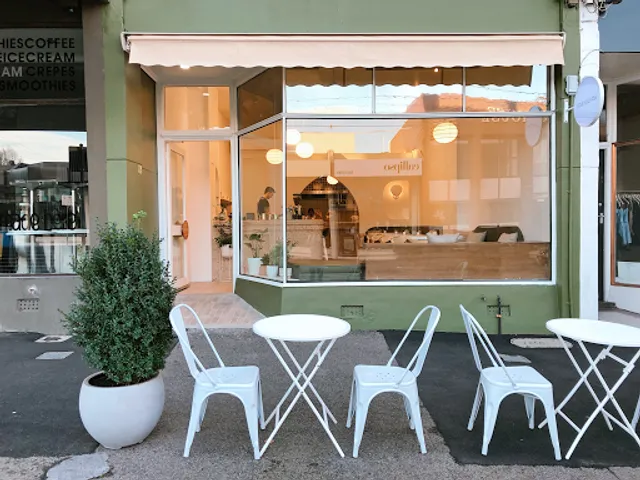 Four Kilo Fish Coffee & Tea