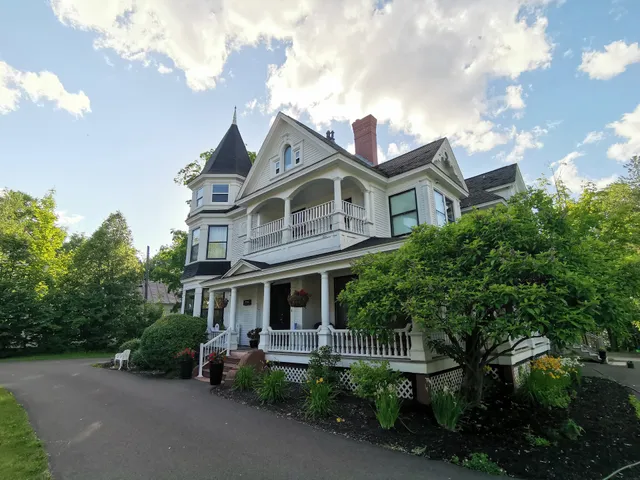 By The River B&B/301spa