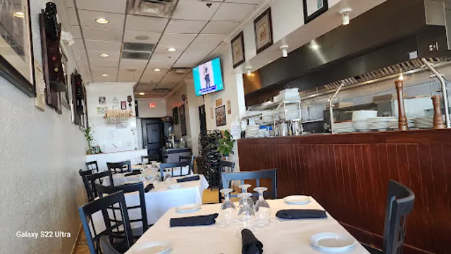 Rocca Trattoria Italian Restaurant