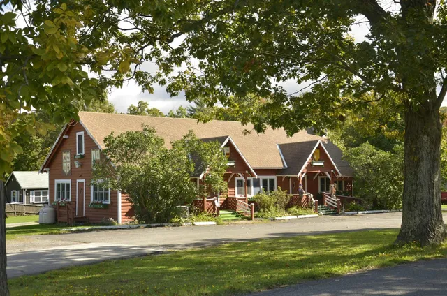 Crystal Brook Resort & Mountain Brauhaus