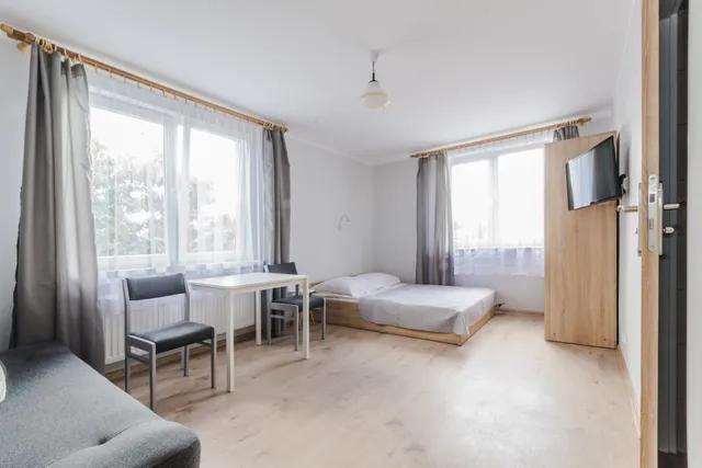 Pokoje Gościnne HALA