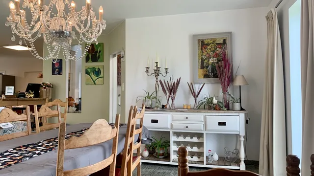 Het Kieken en den Olifant