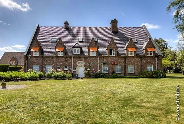 J.F.K Hotel Restaurant