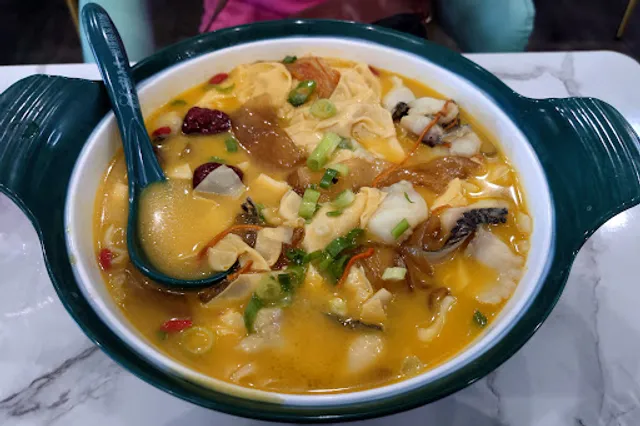 酸小七 酸汤鱼Seven Fish Cuisine