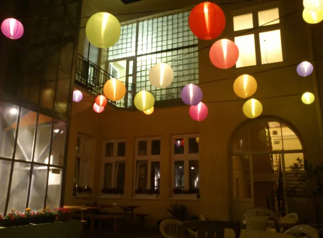 Mandarin Hostel