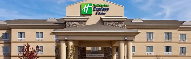 Holiday Inn Express & Suites Newton by IHG