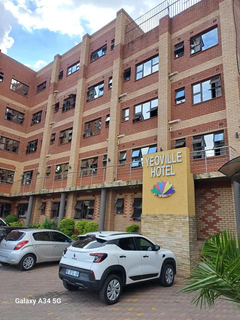 Yeoville Hotel