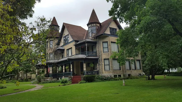 Fargo Mansion Inn
