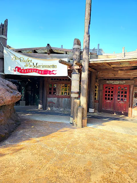 Au Chalet de la Marionnette