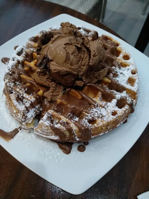 Aroma | cafe • pizza • waffle