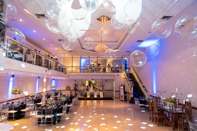 Buffet Palace Dreams I