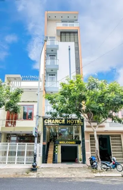 Khách sạn Chance