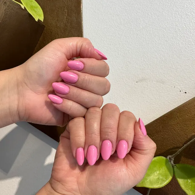 MODERN NAILS BOUTIQUE SALON