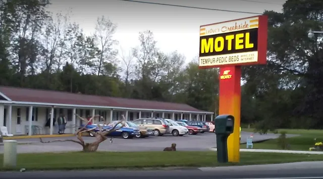 LeDuc's Creekside Motel