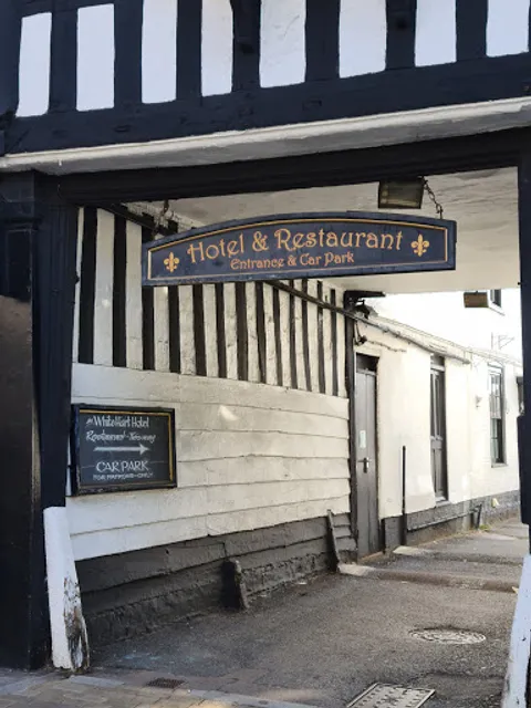 Tudors at the White Hart Hotel