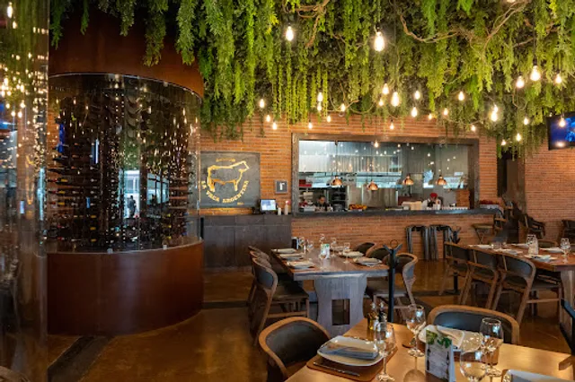 Asador la Vaca Argentina Sur de León