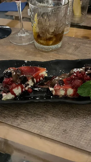 Flower Restaurant & Cocktail