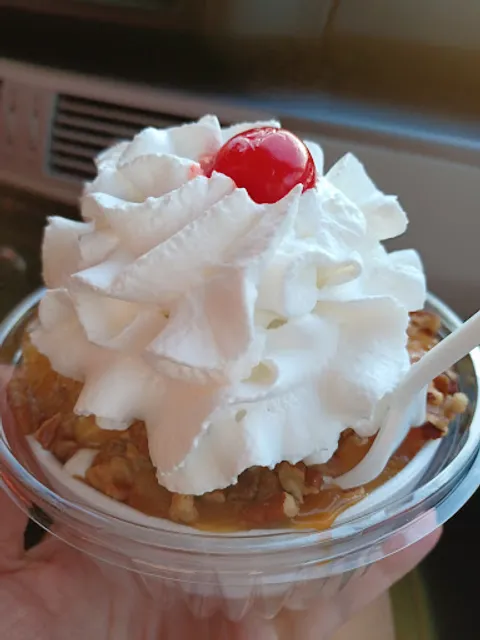 Scoop's Soft Serve LLC