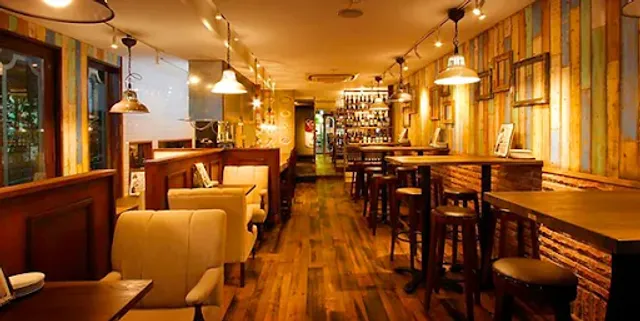 ESOLA MACHIDA EKI MAE