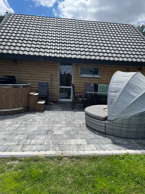 Zakątek pod świerkami