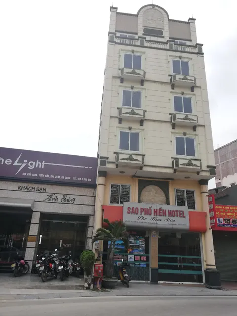 HA LONG CITY CHARTER STAR HOTEL