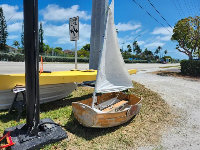 Jimmy mac's Marathon Pawn shop