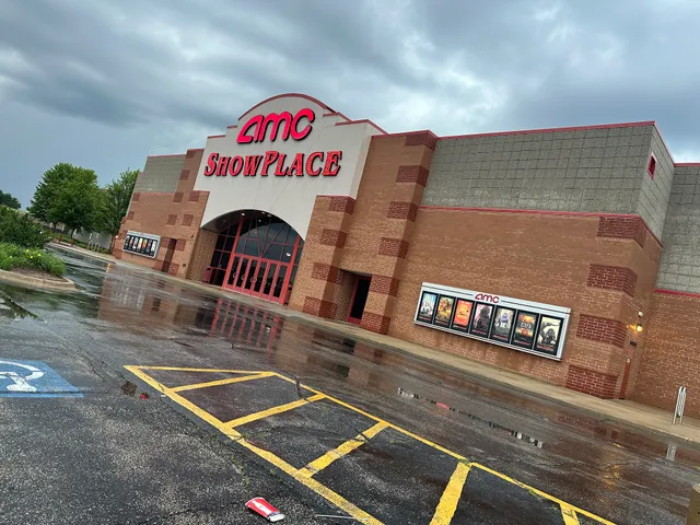 AMC Machesney Park 14