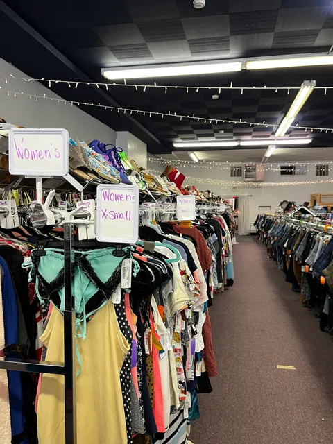 JoLee's Consignment Store