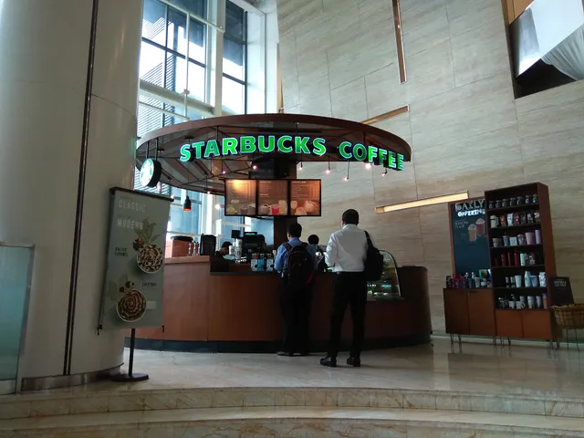Starbucks UOB Plaza
