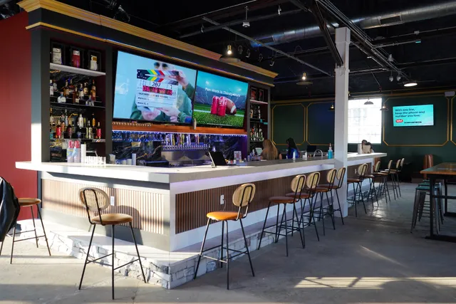 Olé - Sports Bar & Lounge