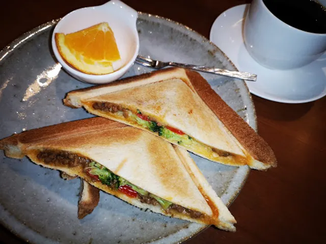 Gallery Cafe 月 yue