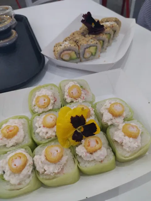 Teikit Sushi & Noodles