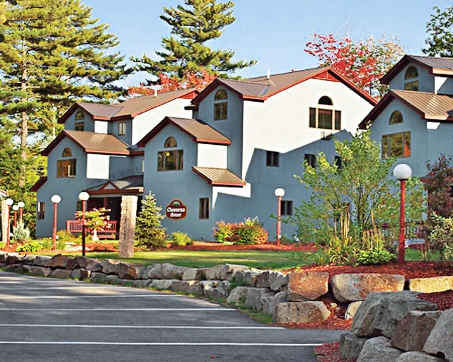 Suites At Attitash Mtn Village