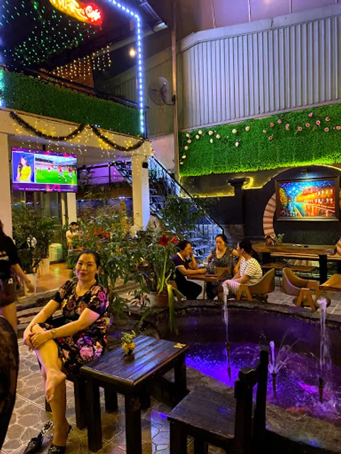 Cafe sân vườn Mộc