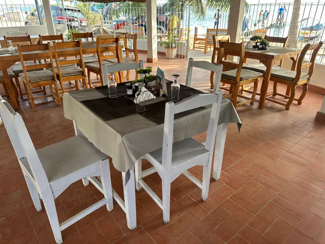 RESTAURANT LES PIROGUIERS