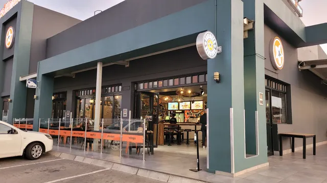 RocoMamas Cresta Crossing