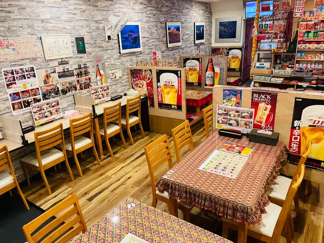 インドネパールレストラン& バーアグニサ + Indian spicy & Halal Food Store