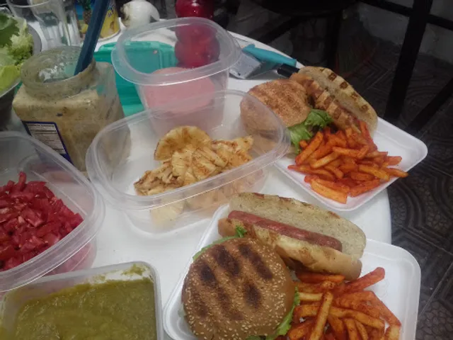 Hamburguesas LA BALLENA