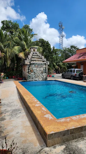 Iguanas Restaurant & Bar