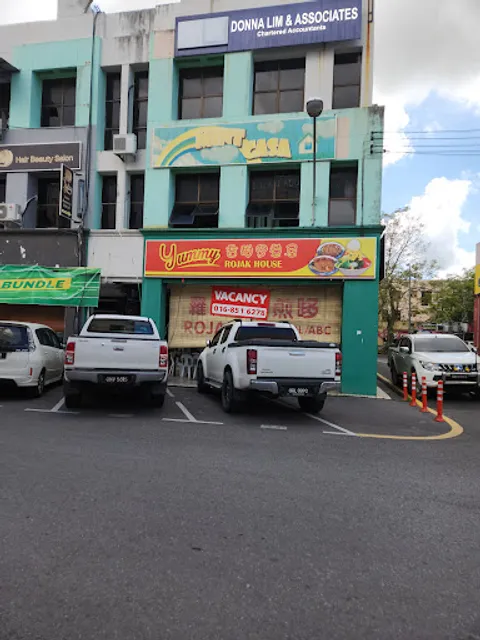 Yummy Rojak House