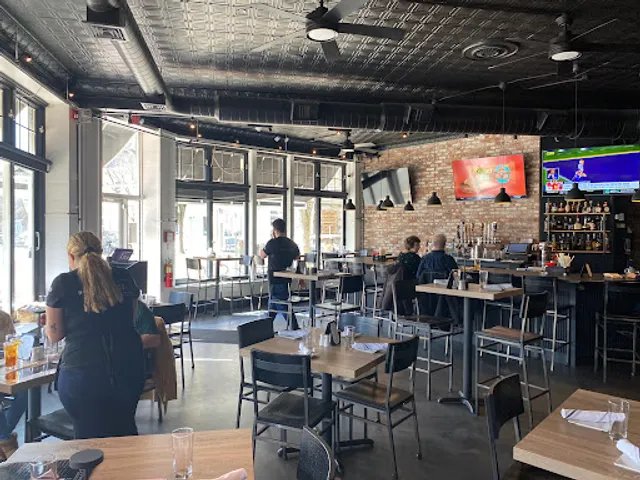 Bordentown Square Tap + Grill