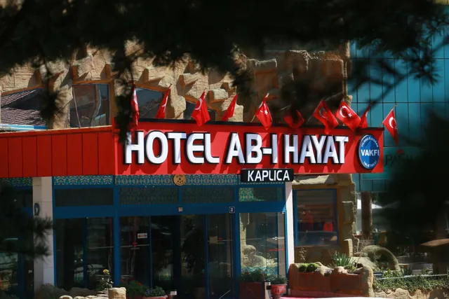 Hotel Ab-i Hayat