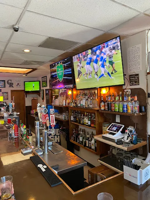 Guthrie's Sports Bar & Grill