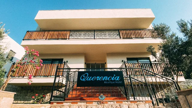 Querencia Hotel