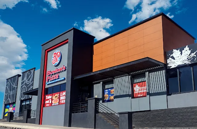 Boston's Pizza Chihuahua