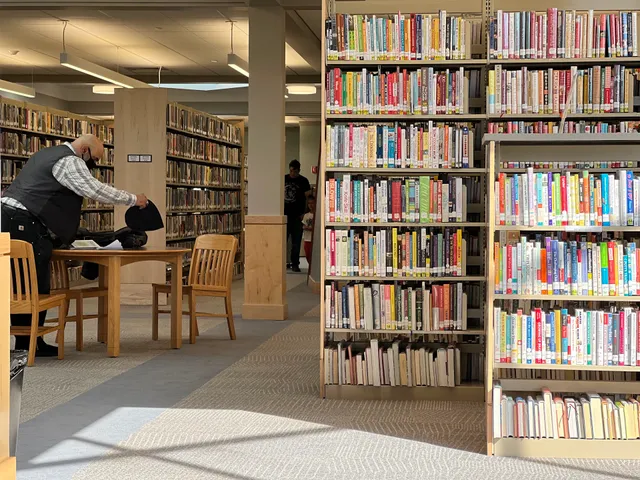 East Meadow Public Library