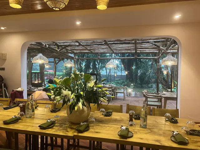 Cotton Tree Eatery & Bar